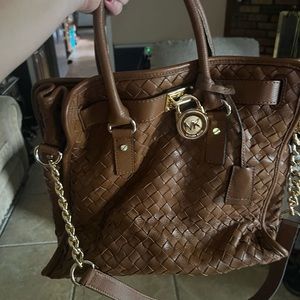 BRAND NEW MICHAEL KORS PURSE